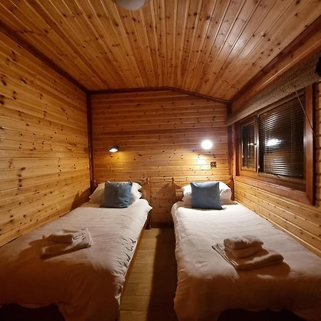 Cairngorm Lodges Aboyne Exterior photo