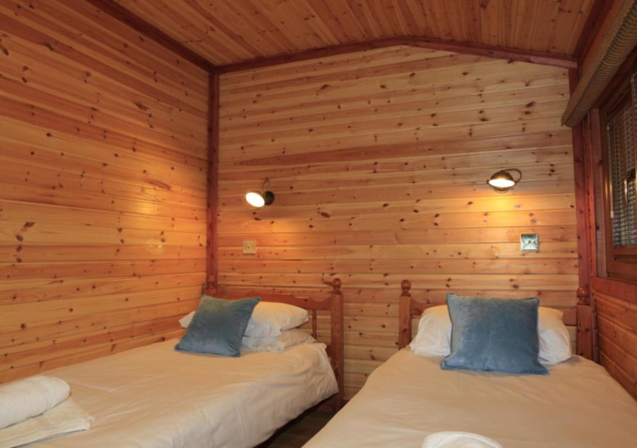 Cairngorm Lodges Aboyne Exterior photo